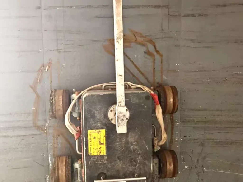 Tank maintenance equipment selection guide — abrasive blasting water jetting and coating comparison for storage tanks Jingtao Energy